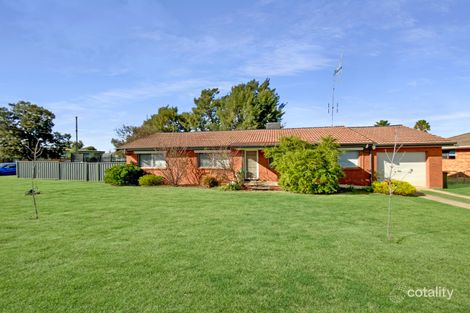 Property photo of 1 Eloora Place Forbes NSW 2871