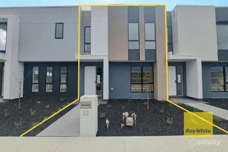 32 Deodar St, Doveton, VIC 3177