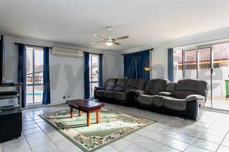Property photo of 2 Gleneagles Way Glenmore Park NSW 2745