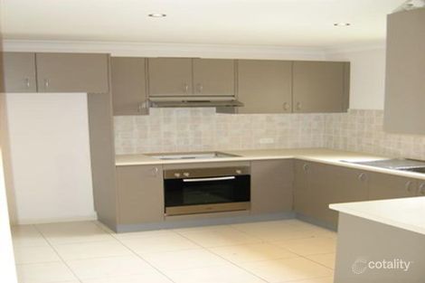 Property photo of 7 Thomas Rose Drive Rosemeadow NSW 2560