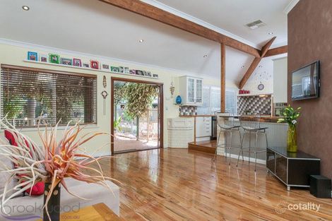 Property photo of 11 Manjiri Drive Glen Forrest WA 6071