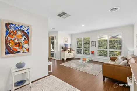 Property photo of 10/2 Lander Crescent Amaroo ACT 2914