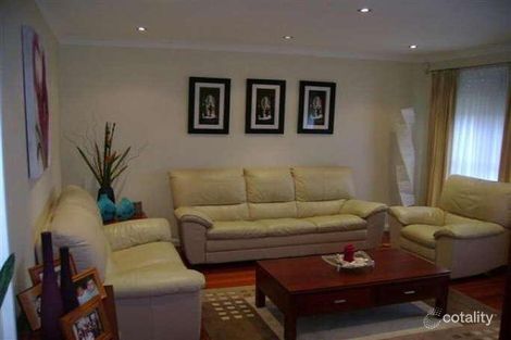 Property photo of 76 Coowarra Drive St Clair NSW 2759