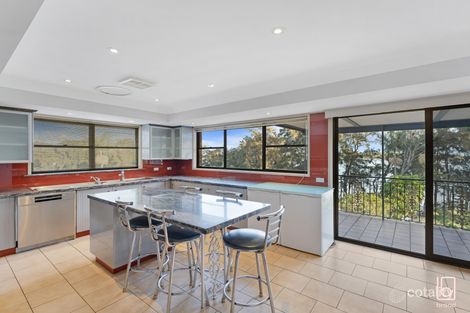 Property photo of 24 Diamond Head Drive Budgewoi NSW 2262