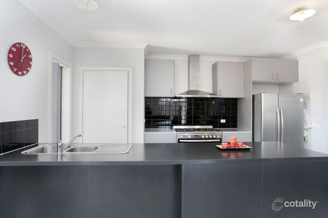 Property photo of 7 Lancefield Circuit Eynesbury VIC 3338