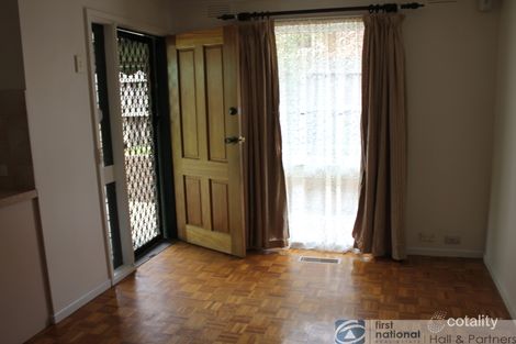 Property photo of 12 Lachlan Drive Endeavour Hills VIC 3802