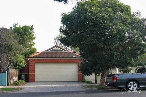 227 Kambrook Rd, Caulfield, VIC 3162