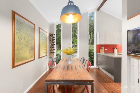 Property photo of 64 Buttenshaw Drive Coledale NSW 2515