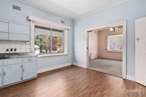 Property photo of 9 Charles Street Clare SA 5453