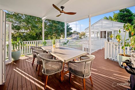 Property photo of 31 Newbery Newmarket QLD 4051