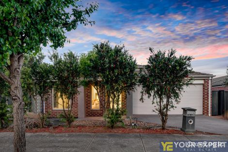 Property photo of 27 Barossa Drive Clyde North VIC 3978