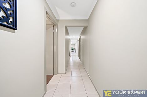 Property photo of 27 Barossa Drive Clyde North VIC 3978