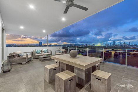Property photo of 17/38 Eighth Avenue Coorparoo QLD 4151