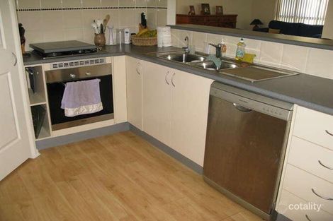 Property photo of 13 Stirling Crescent Fletcher NSW 2287