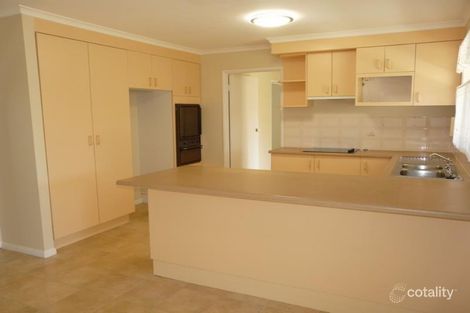 7 Cremorne Ct, Kippa-Ring, QLD 4021