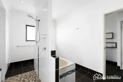 Property photo of 5 Blue Water Road Booral QLD 4655