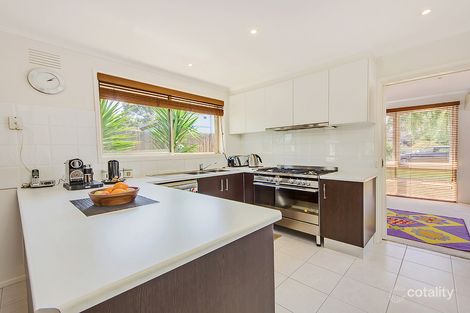 Property photo of 1 Woolstone Close Kealba VIC 3021