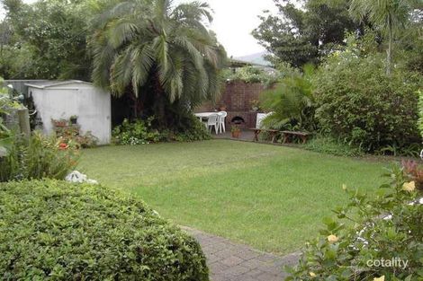 Property photo of 18 Cambridge Road Dapto NSW 2530