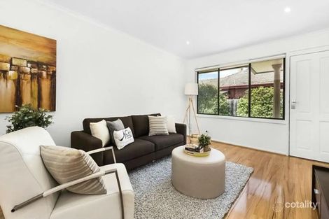Property photo of 2/115 Warrigal Road Hughesdale VIC 3166