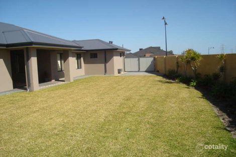 Property photo of 10 Aristata Parade Aubin Grove WA 6164