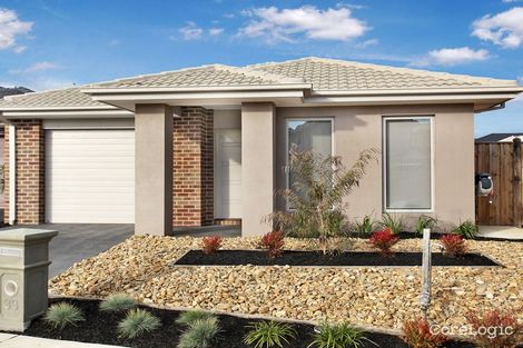 Property photo of 33 Solitude Crescent Point Cook VIC 3030