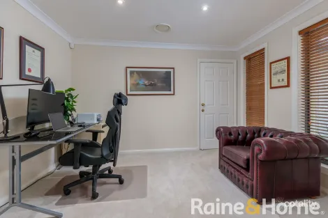 Property photo of 25 Hillcrest Place Dubbo NSW 2830
