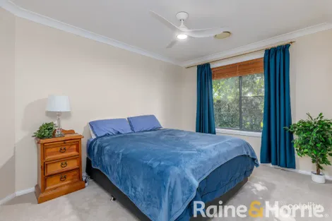 Property photo of 25 Hillcrest Place Dubbo NSW 2830