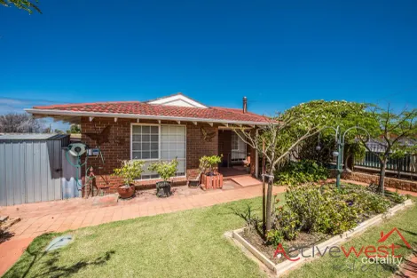 28 Glass Cres, Mahomets Flats, WA 6530