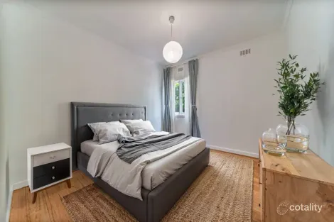 Property photo of 8 Ryan Street North Bendigo VIC 3550