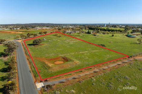Property photo of 1 Wattle Street Temora NSW 2666