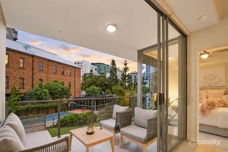 207/50 Connor St, Kangaroo Point, QLD 4169