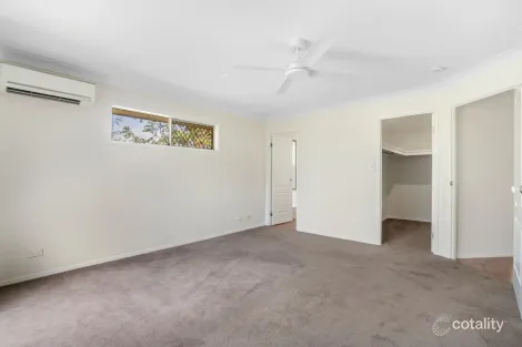 Property photo of 8 Habitat Way Pimpama QLD 4209