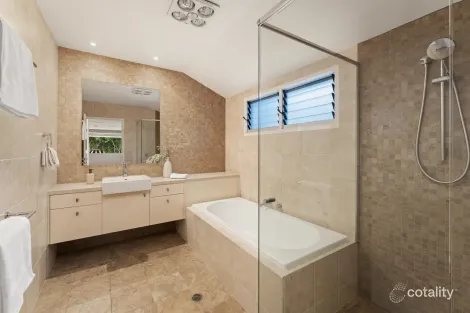 Property photo of 84 Amy Street Hawthorne QLD 4171