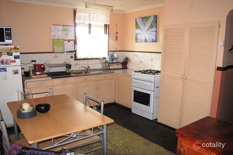 Property photo of 15 Newark Avenue Newborough VIC 3825