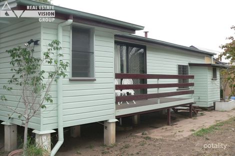 Property photo of 18 Bicentennial Drive Emerald QLD 4720