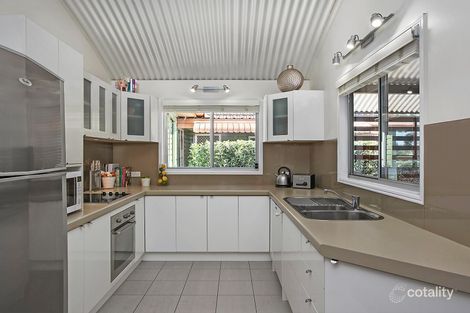 Property photo of 10 First Avenue Palm Beach QLD 4221