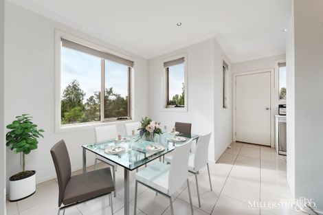 Property photo of 1 Essence Parkway Craigieburn VIC 3064