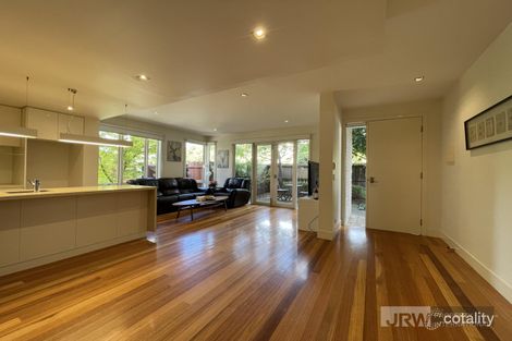 Property photo of 1/1 Graham Avenue McKinnon VIC 3204