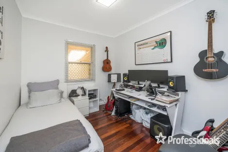 Property photo of 6 Ticehurst Way Balga WA 6061