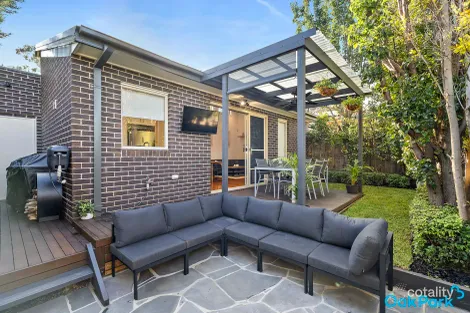 Property photo of 2/3 Edith Street Oak Park VIC 3046