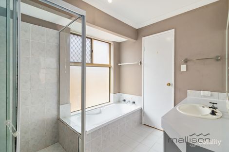 Property photo of 3 Larkspur Place Thornlie WA 6108