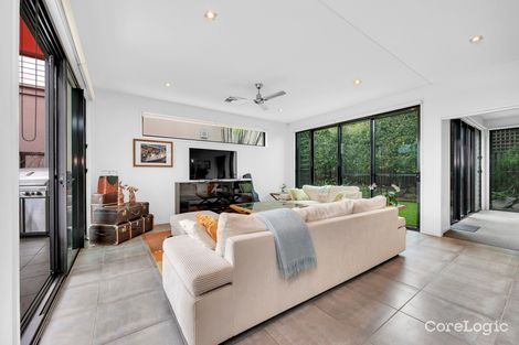 Property photo of 3 Ebb Court Bulimba QLD 4171
