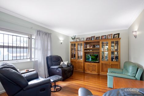 Property photo of 35 Davis Street Redcliffe QLD 4020