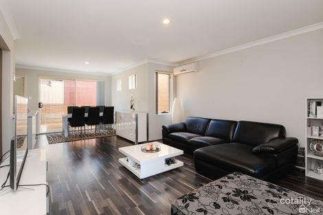 Property photo of 3/41 John Street Armadale WA 6112