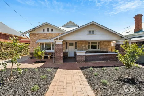 14 Cambridge Tce, Kingswood, SA 5062