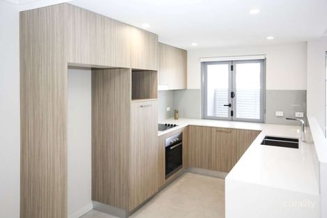 Property photo of 5/27 Newdegate Street Greenslopes QLD 4120