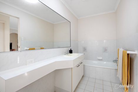 Property photo of 26 Waitomo Street Broadbeach Waters QLD 4218