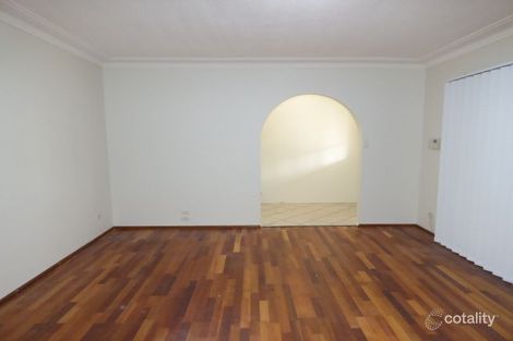 Property photo of 1 Myra Place Ingleburn NSW 2565