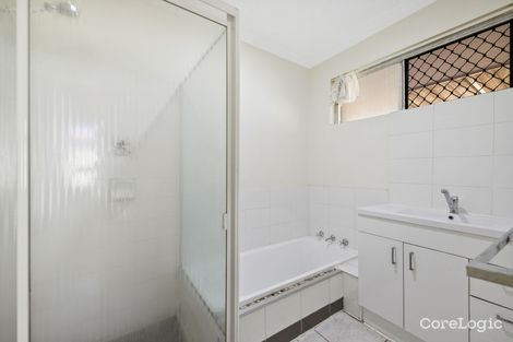 Property photo of 36 Hartland Way Warnbro WA 6169