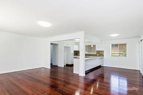 Property photo of 16 Kurrowah Crescent Margate QLD 4019
